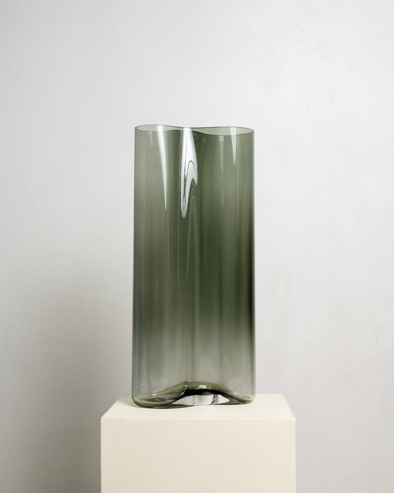Aer Vase, 33cm, Smoke
