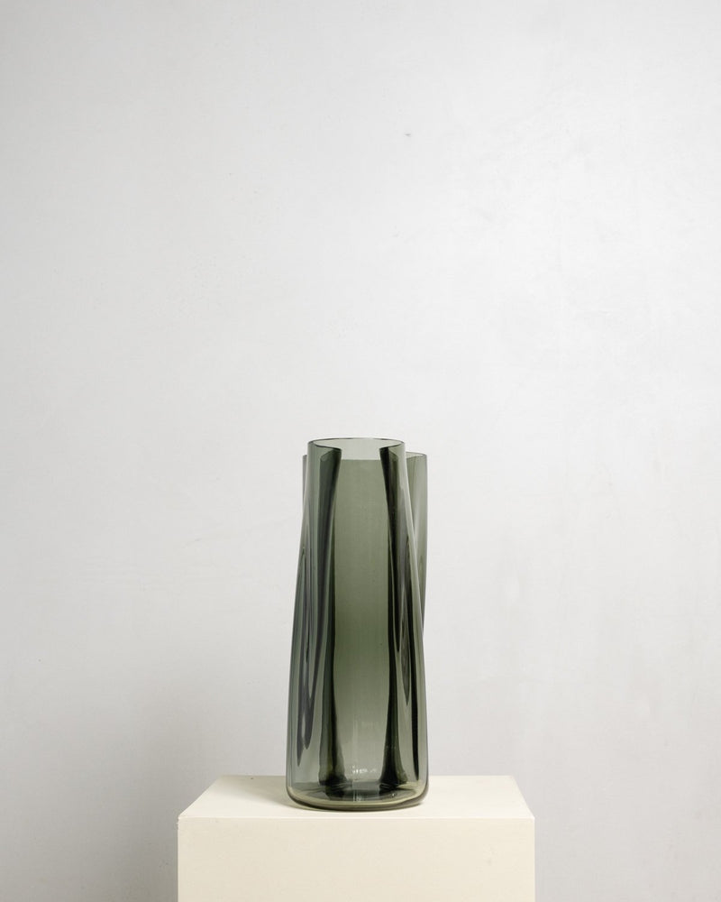 Aer Vase, 33cm, Smoke